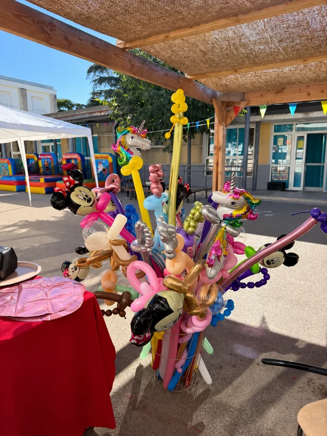 Sculpture sur ballons — animation Happy Animation